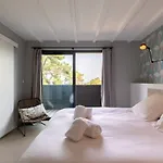 Milady Keyweek With Pool Ocean Views In Willa *