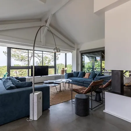 Milady Keyweek With Pool Ocean Views In Βίλα *