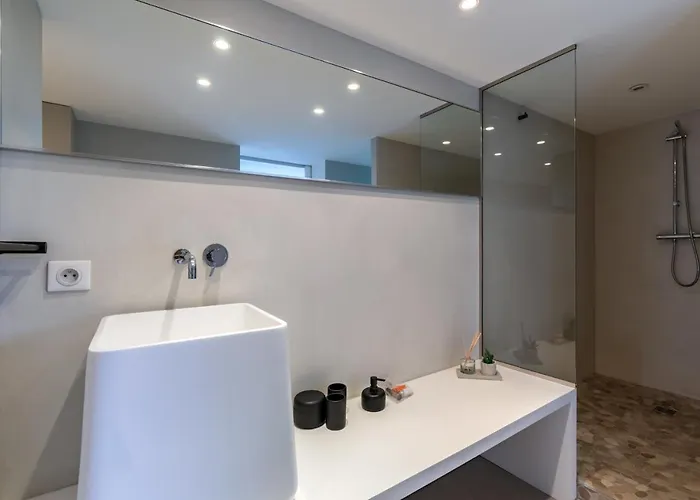 Milady Keyweek With Pool Ocean Views In 비아히쯔