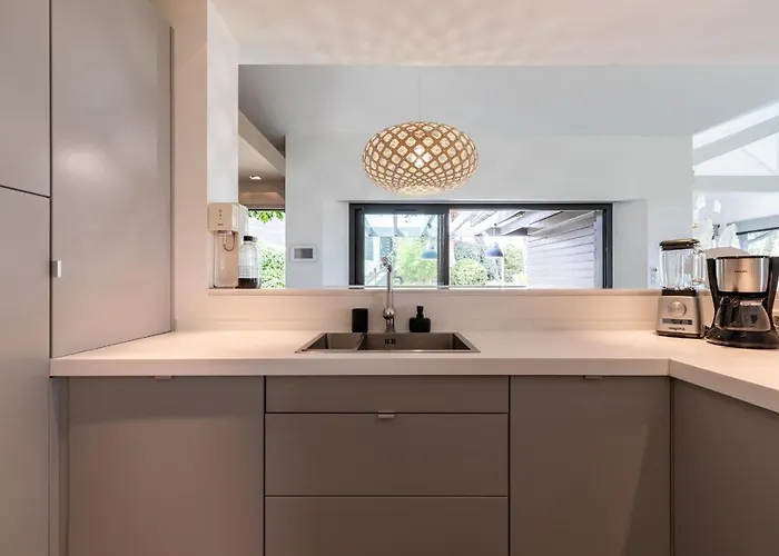 Milady Keyweek With Pool Ocean Views In *