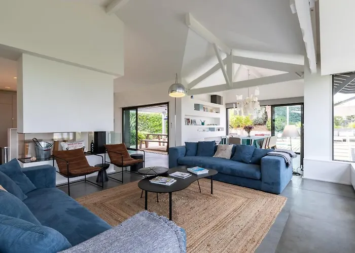 Milady Keyweek With Pool Ocean Views In