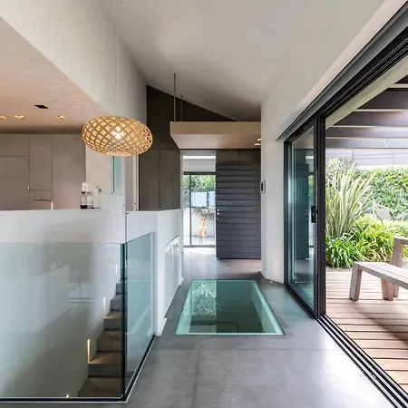 Milady - Ocean View With Pool & Ac