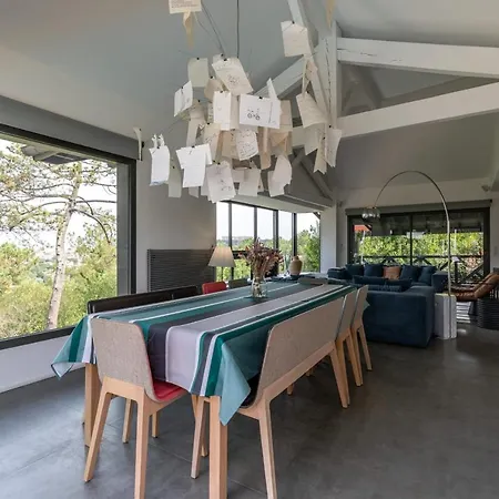 别墅 Milady Keyweek With Pool Ocean Views In 比亚里茨